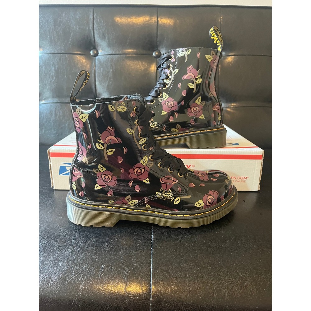 Dr. Martens 1460 Pascal J Kids Black Floral Rose Patent Leather Boots Size 3 US